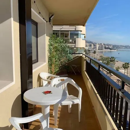 아파트 Ronda 4 En Primera Linea De Playa 푸엔히롤라