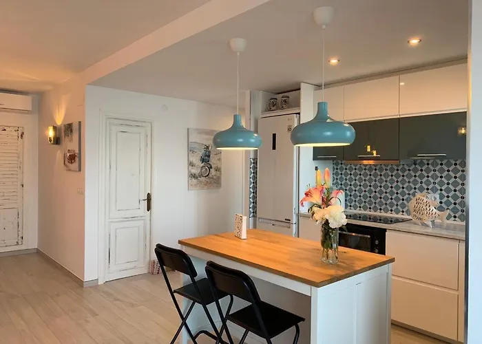 Ronda 4 En Primera Linea De Playa *