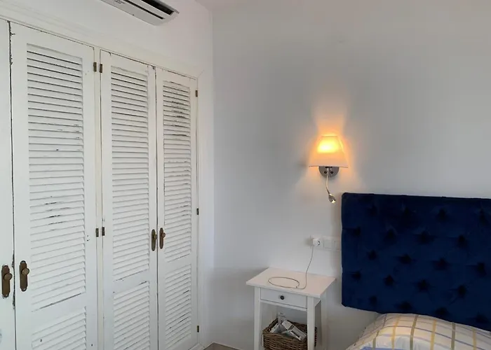 Ronda 4 En Primera Linea De Playa Lägenhet *